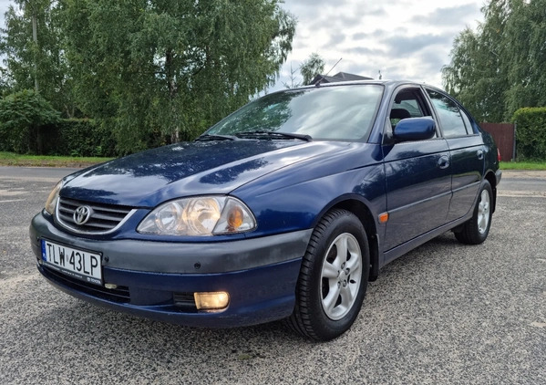 Toyota Avensis cena 8700 przebieg: 272000, rok produkcji 2002 z Krobia małe 121